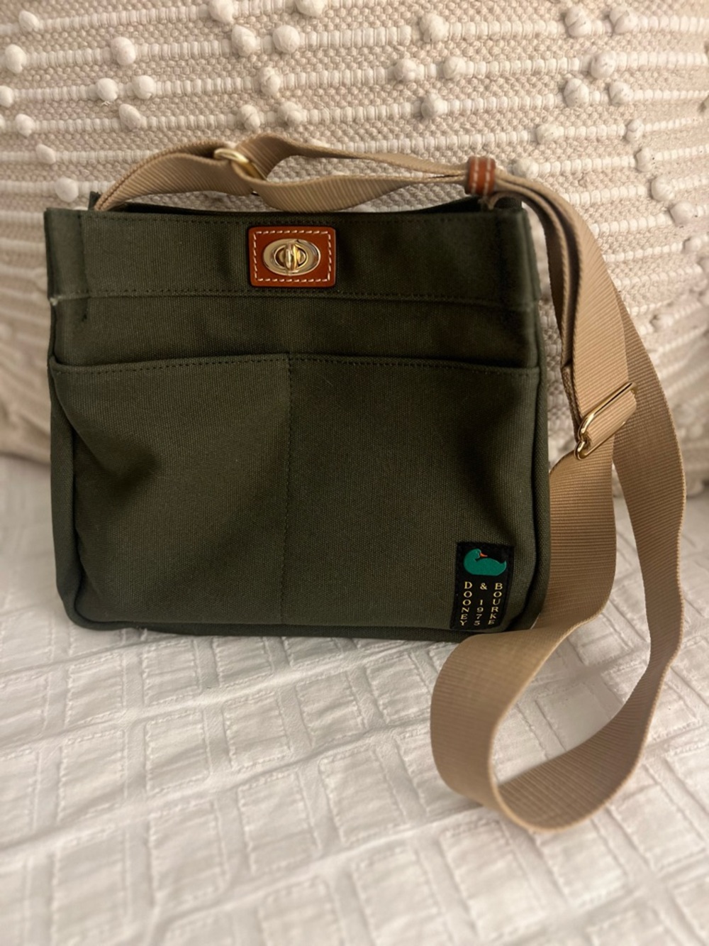 Dooney & Bourke Canvas Crossbody 28 Forest Green Egyptian Cotton NWT